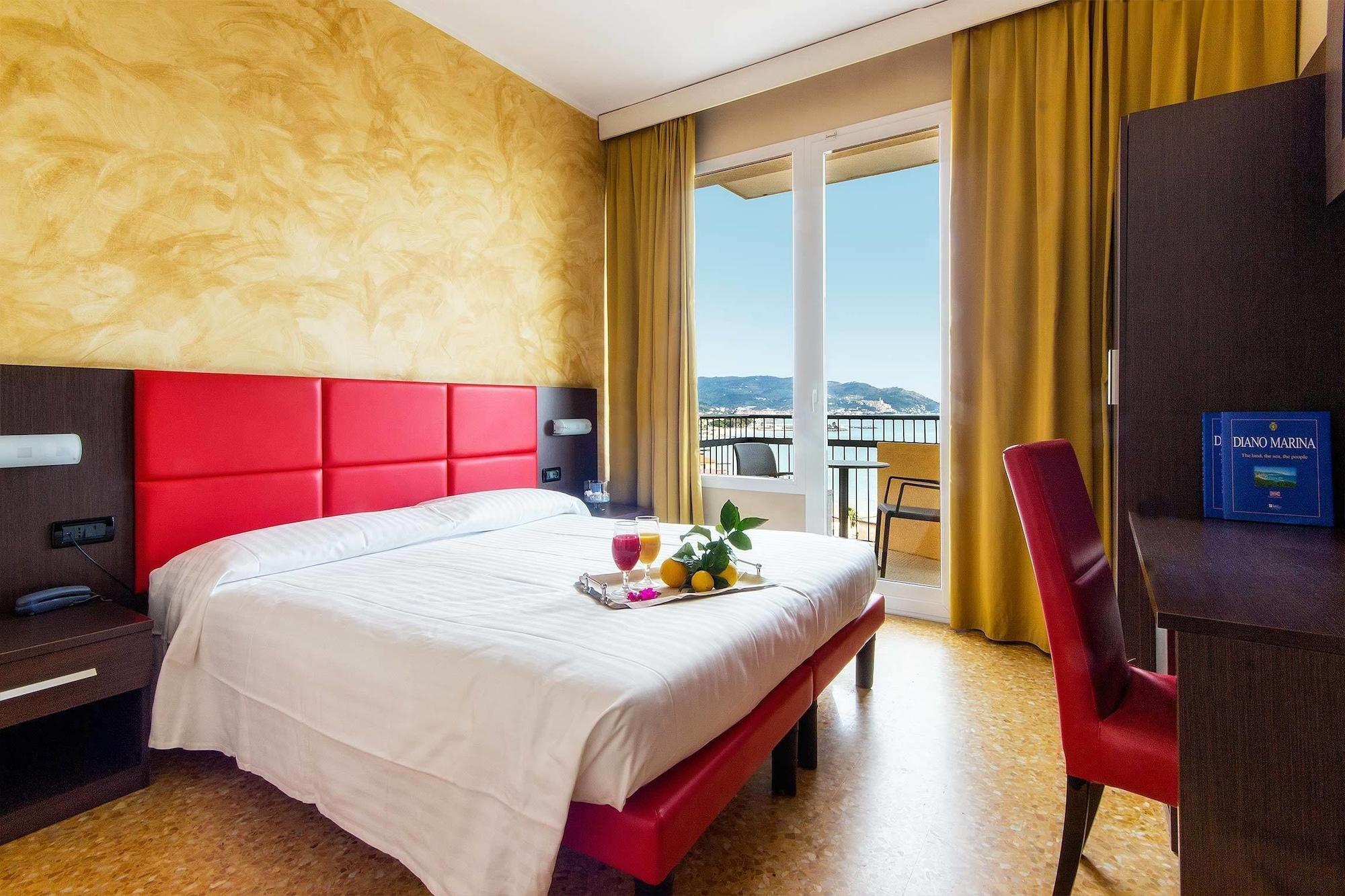 Piccolo Hotel Диано-Марина Экстерьер фото